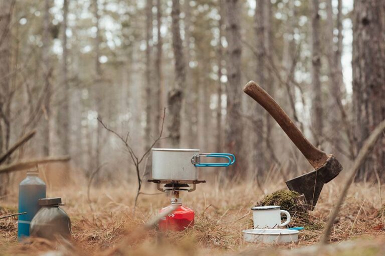 The Best UK Survival And Bushcraft Axes