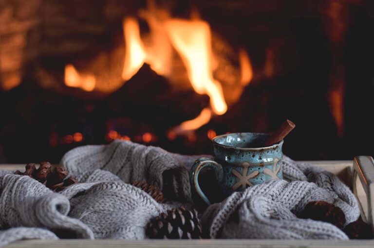 Staying Warm, Cooking Food And Boiling Water Without Electricity